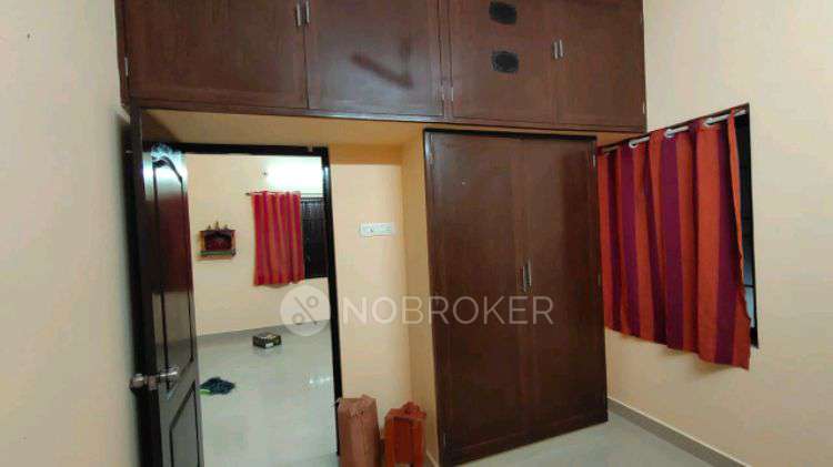 2 BHK Flat In Aashinya Appartments for Rent  In Irumbuliyur