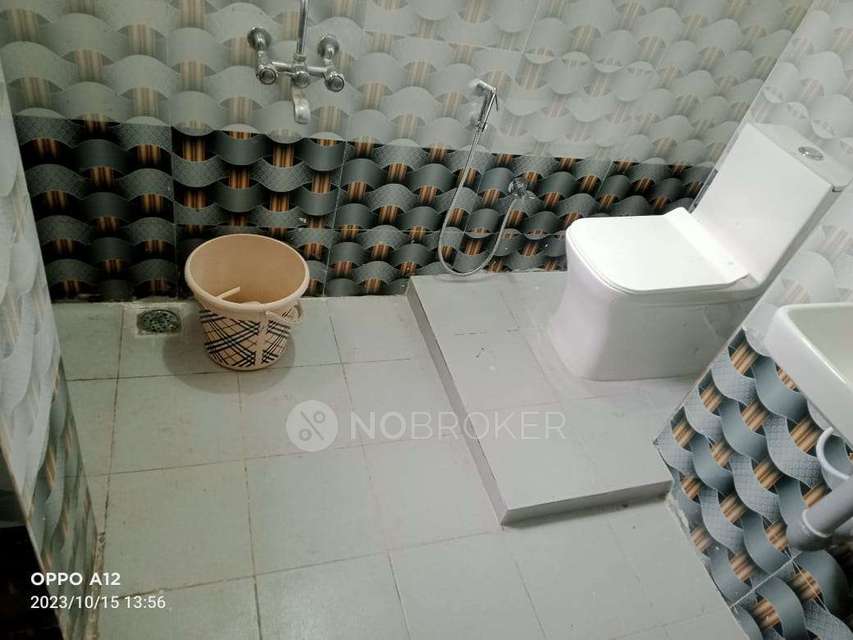 PG for Girls in Irumbuliyur