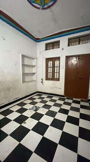 2 BHK Flat In Standalone Building  for Rent  In Chowdhariguda