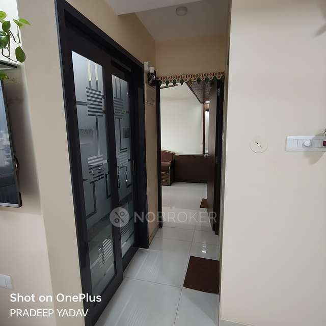 1 BHK Flat In Excellente Tower For Sale  In Mulund West