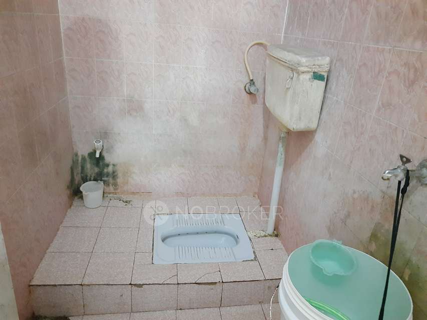 2 BHK Flat In Sujatha Residency For Sale  In Padmarao Nagar