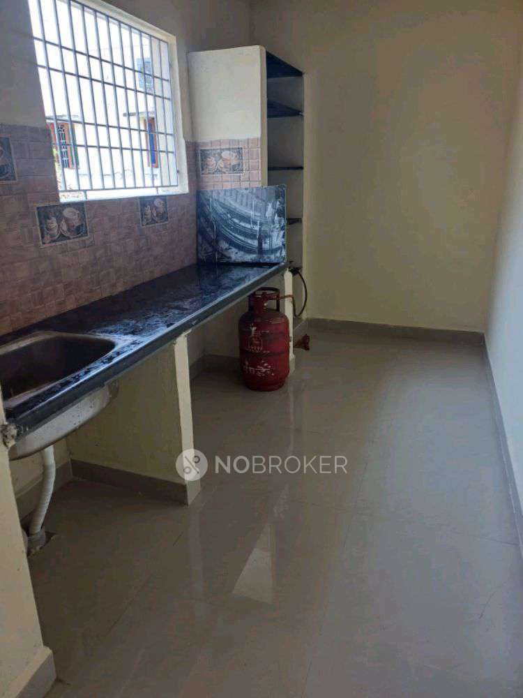 Independent House Vallancheri, GST Road, Vallancheri, Guduvanchery