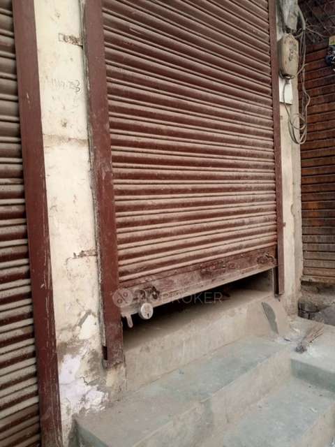 Commercial Property in Sector 62a, Ghaziabad for Rent 