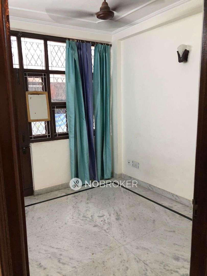 Standalone Building Safdarjung Enclave Rent WITHOUT BROKERAGE