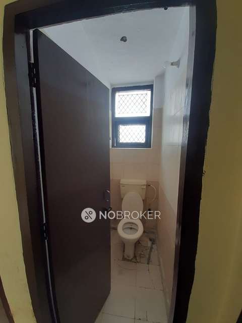 2 BHK Flat In Dhanya Niketan For Sale  In Sector 42