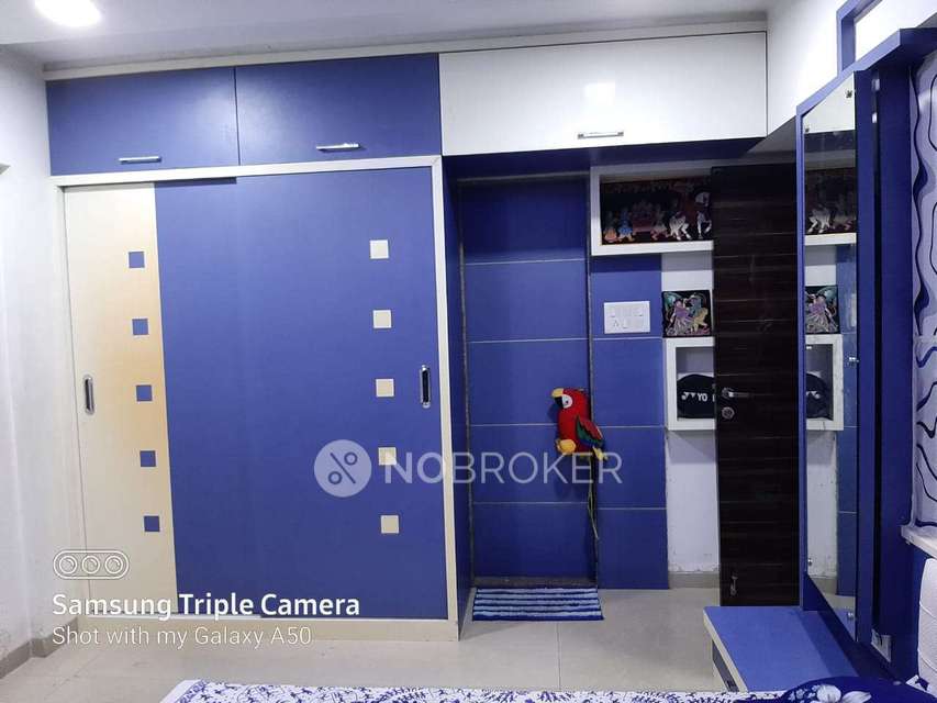 3 BHK Flat In Sadguru Poonam Heights For Sale  In Goregaon West