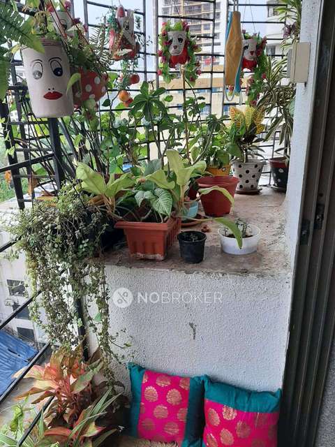 3 BHK Flat In Sadguru Poonam Heights For Sale  In Goregaon West