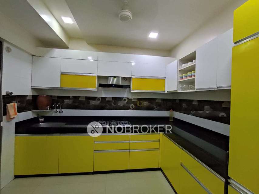 3 BHK Flat In Sadguru Poonam Heights For Sale  In Goregaon West