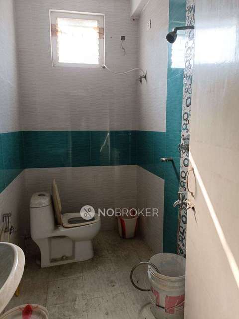 4 BHK Villa In Dhakshin City - Phase 2 For Sale  In Unamancheri Main Rd