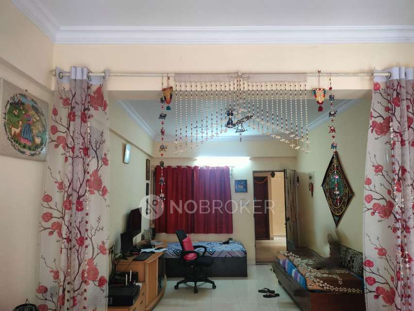 2 BHK Flat In Lakeside Heights For Sale  In Ramagondanahalli, Whitefield