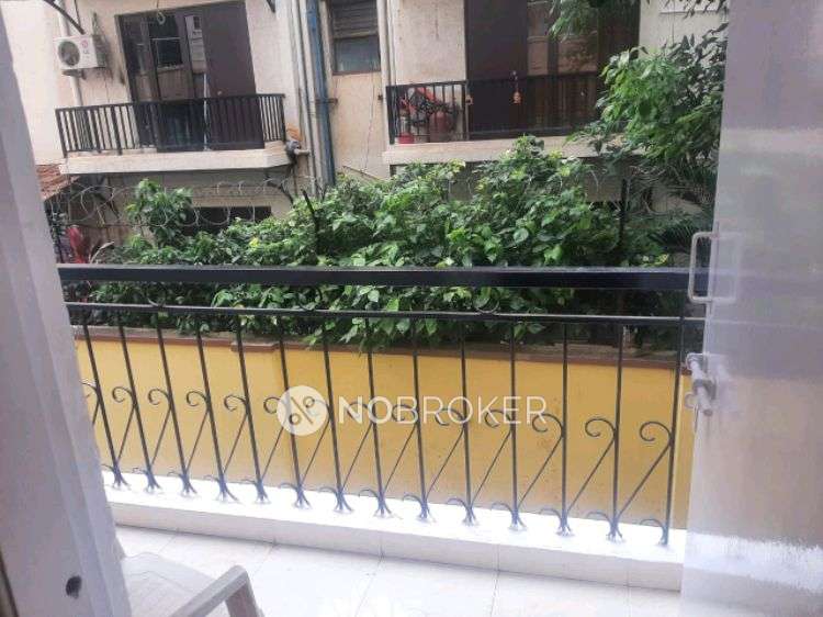 2 BHK Flat In Lakeside Heights For Sale  In Ramagondanahalli, Whitefield