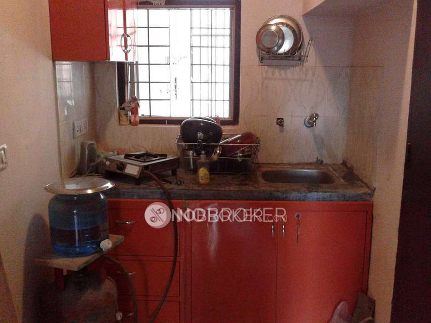 1 RK Flat For Sale  In Chhatarpur