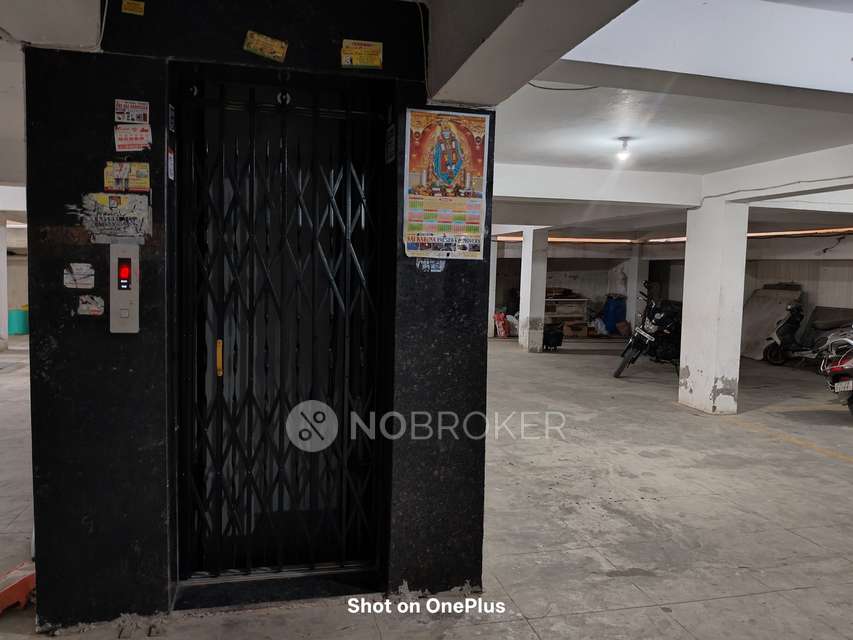 2 BHK Flat In Maruthi Pride For Sale  In Pragathi Nagar