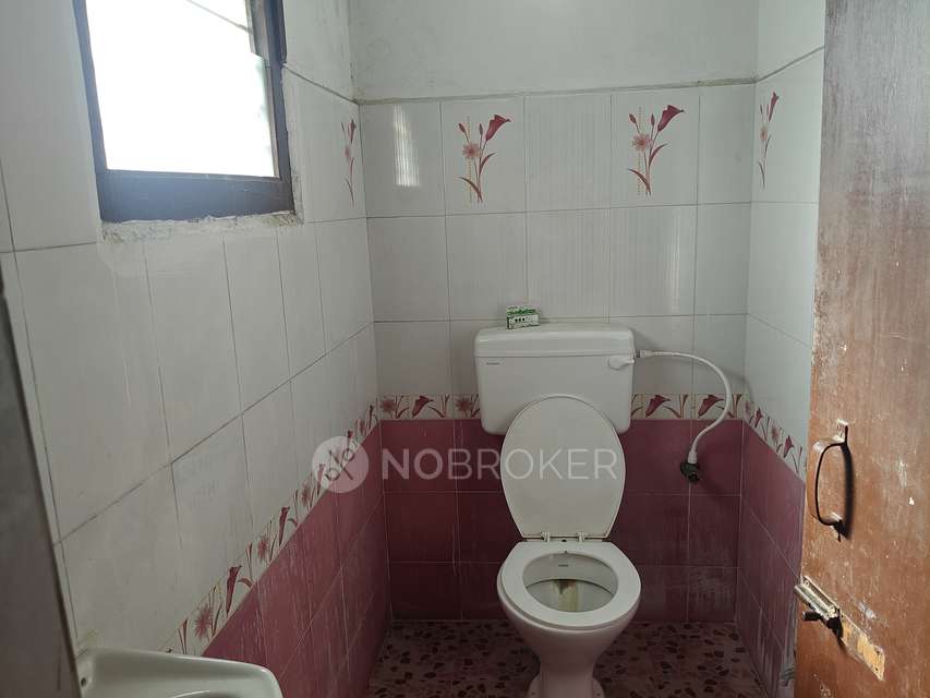 2 BHK Flat In Sri Sai Nilayam For Sale  In Bolarum