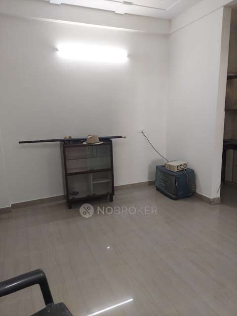 2 BHK Flat In Pahwa Society For Sale  In Sector 15