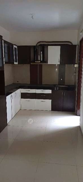 2 BHK Flat In Central Park Residences For Sale  In Moshi