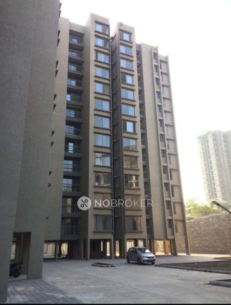 2 BHK Flat In Skyi Star Town for Rent  In Bhukum