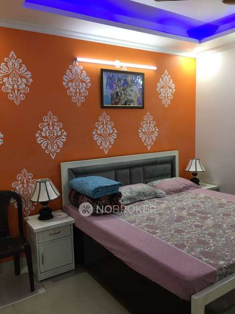 1 BHK Flat In Standalonebuilding For Sale  In Sector 40