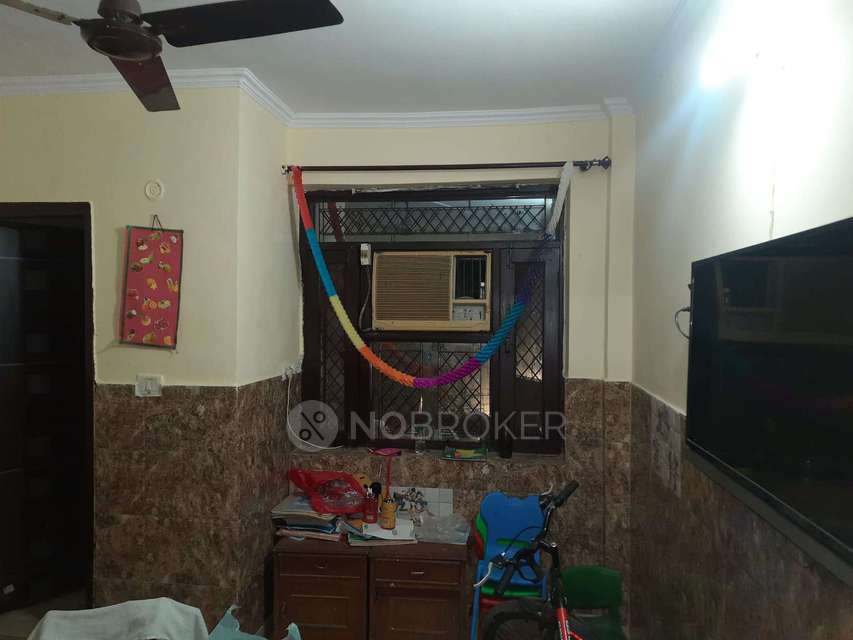 3 BHK Flat For Sale  In Matiala