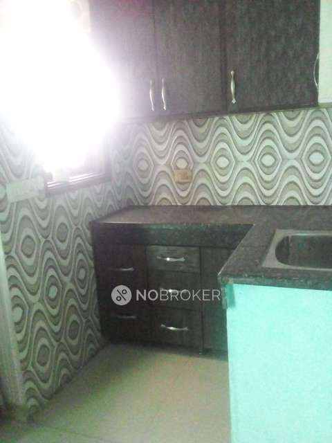 1 BHK Flat In Aastha Apartment, Molarband Extn., Badarpur For Sale  In Vidya Memorial School