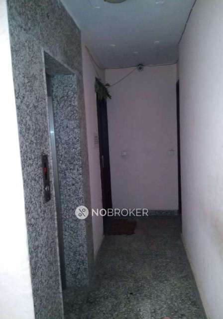 1 BHK Flat In Aastha Apartment, Molarband Extn., Badarpur For Sale  In Vidya Memorial School