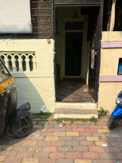 1 RK Flat In Saptarshi  Building For Sale  In Old Sanghvi