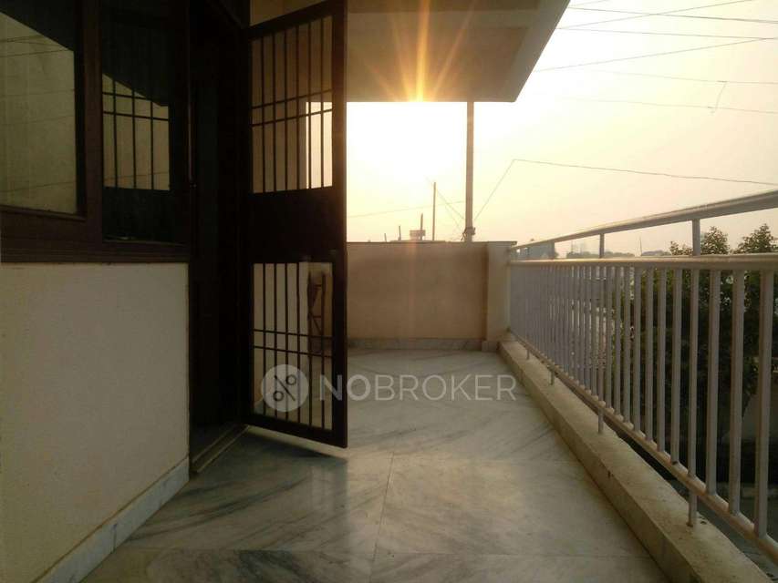 4 BHK Flat In Oriental Valley Group Housing Society For Sale  In Sector 9