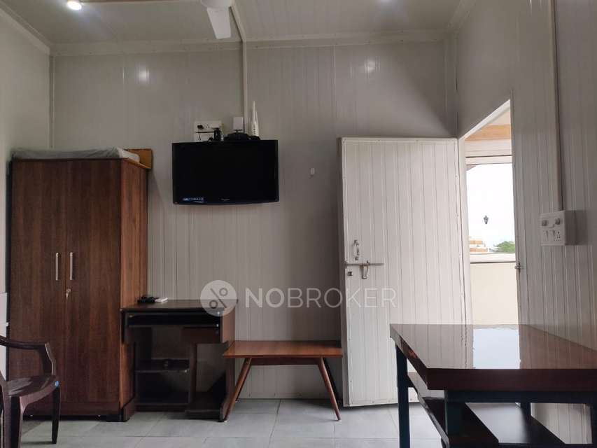 1 RK House for Rent  In Pitam Pura