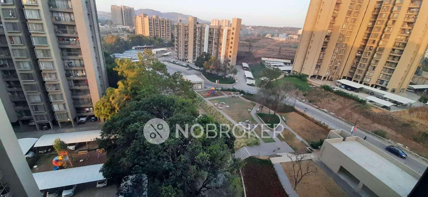 2 BHK Flat In Skyi Star Town For Sale  In Bhukum