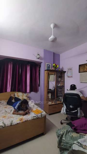 2 BHK Flat In Thakur Haritage  For Sale  In  Sector 20