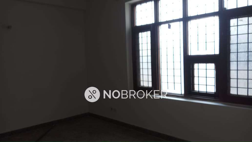 3 BHK Flat for Rent  In Sector 23