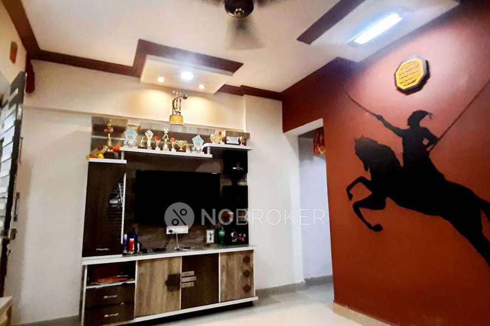 1 RK Flat In Mitra Tower Co-op Housing Society For Sale In Sion