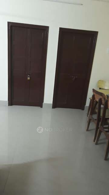 2 BHK Flat In Mig Flats For Sale  In Besant Nagar