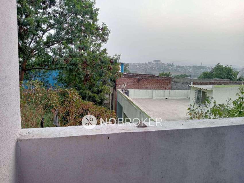 1 BHK Flat In Standalone Building  for Rent  In Kondhwa