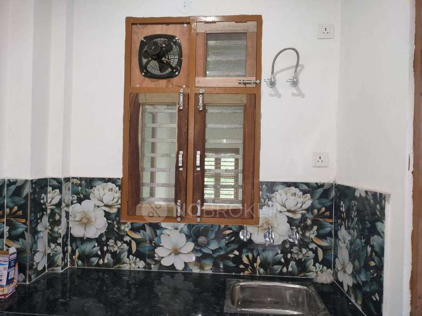 1 BHK House for Rent  In Sector 95a