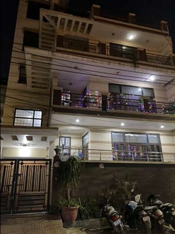 2 BHK House for Rent  In Sector 52
