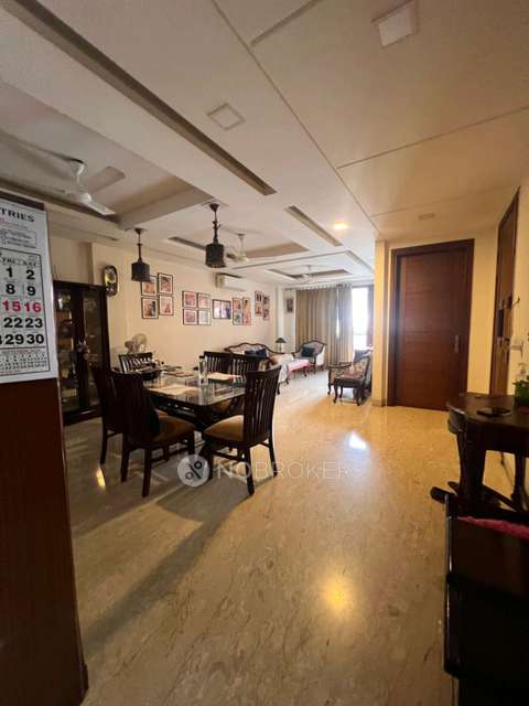 3 BHK Flat In Standalone Building  For Sale  In Kidwai Nagar