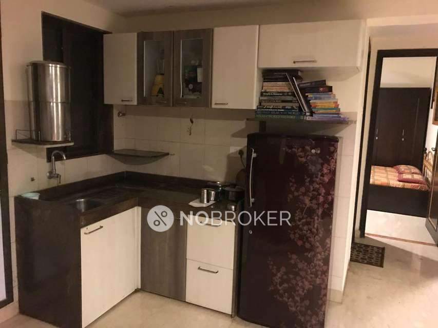 2 BHK Flat In Suraj Ashiana For Sale  In Khar West