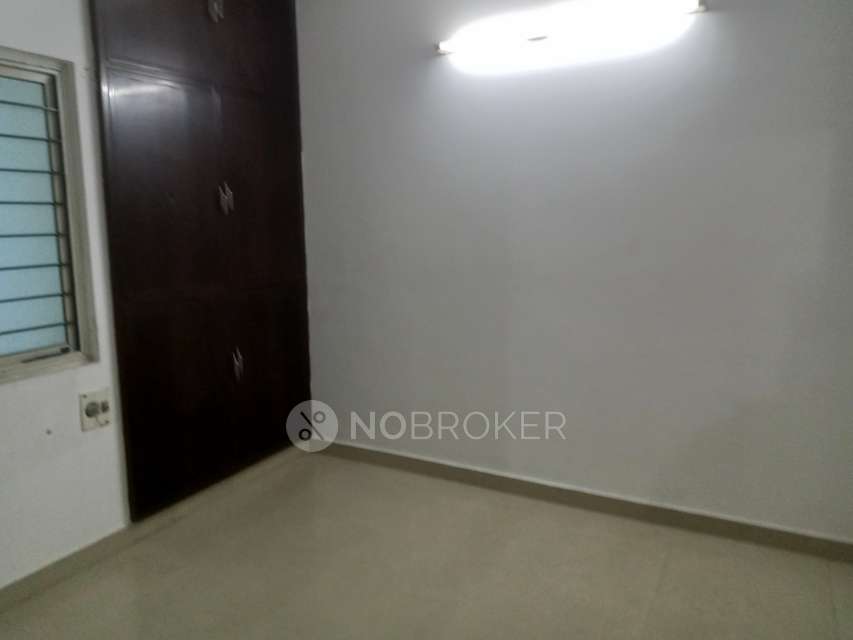 1 BHK Flat In Unique Zodiac Flats For Sale  In Medavakkam