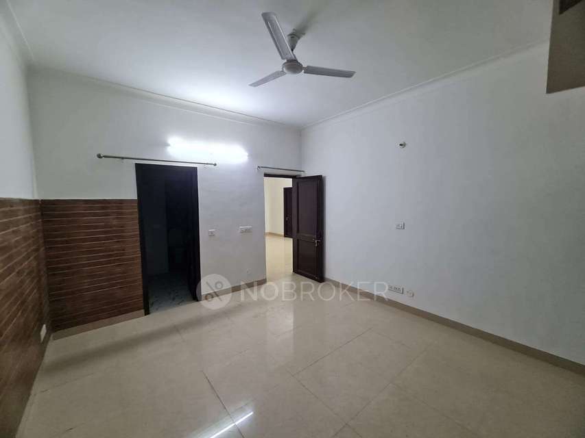 4 BHK House for Rent  In Sector 19