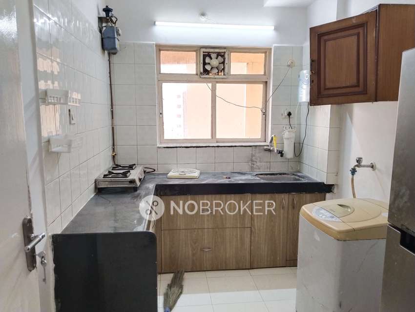 2 BHK Flat In Kailash Tower For Sale  In Powai