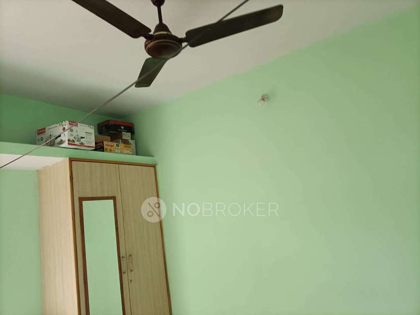 1 RK Flat In Sb for Rent  In  C V Raman Nagar