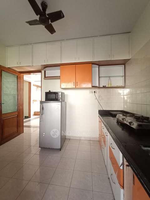 3 BHK Flat In Balaji Park, Aundh For Sale  In Balaji Car