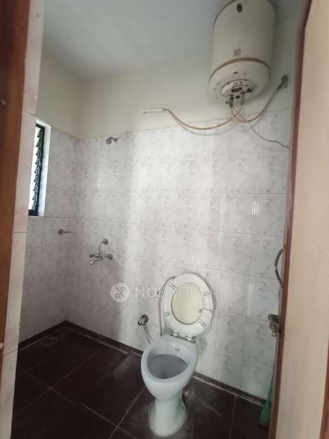 3 BHK Flat In Balaji Park, Aundh For Sale  In Balaji Car