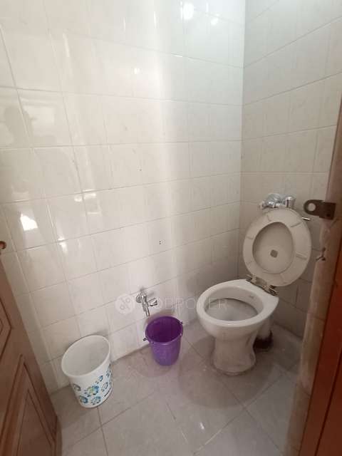 3 BHK Flat In Balaji Park, Aundh For Sale  In Balaji Car
