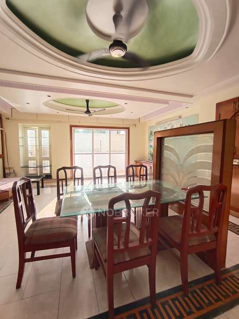 3 BHK Flat In Balaji Park, Aundh For Sale  In Balaji Car