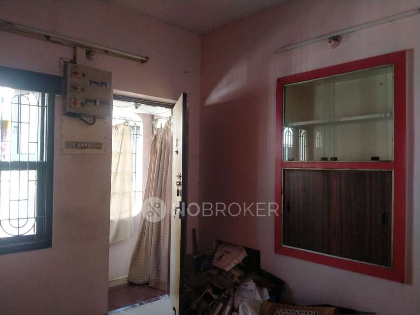 2 BHK Flat In Sri Lakshmi Apartments for Rent  In West Jafferkhanpet