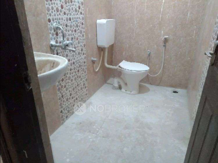 2 BHK Flat In Sri Infra Heights For Sale  In  Electronic City