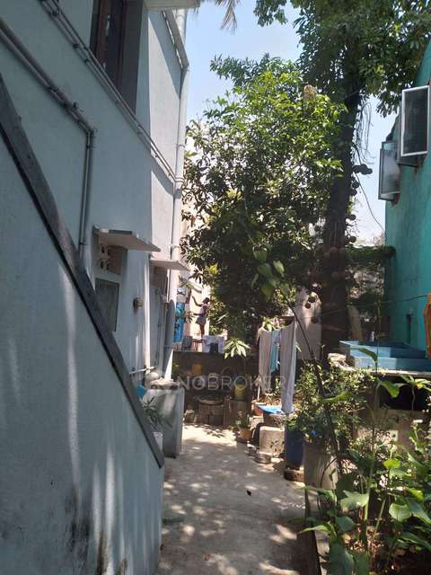 4+ BHK House For Sale  In Madhavaram