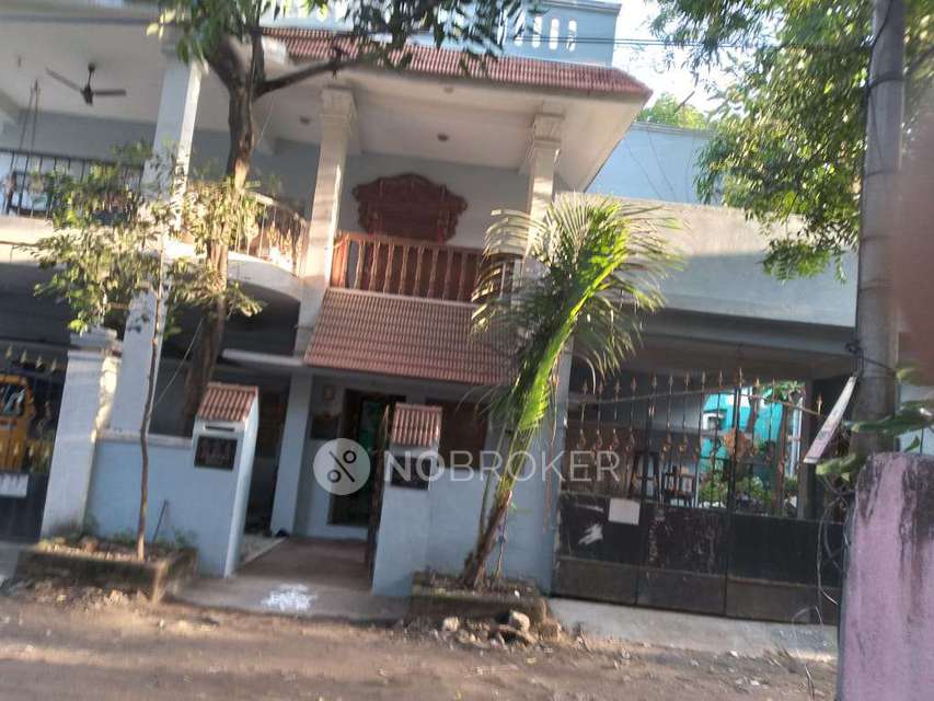 4+ BHK House For Sale  In Madhavaram
